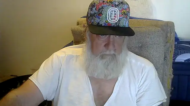 Snapshot of viejo_oso chatting on 07-05-26, 05:42 viejo oso online show from 07-05-26, 05:42