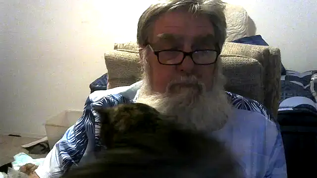 Snapshot of viejo_oso chatting on 07-11-26, 07:33 viejo oso online show from 07-11-26, 07:33