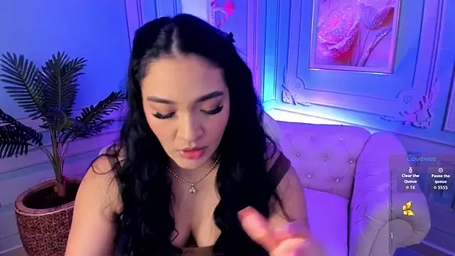 stefany duque1  online show from 10-29-25, 02:58