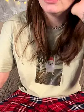 Sabrina shells online show from 11-26-25, 09:43