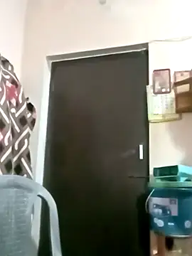 Snapshot of LustyBhabhi chatting on 01-23-25, 05:45 LustyBhabhi online show from 01-23-25, 05:45