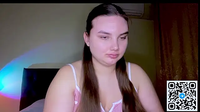 Dreamyblushfairy online show from 03-10-26, 05:29