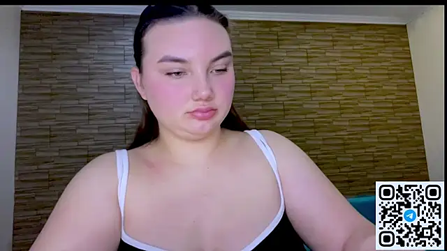 Snapshot of Dreamyblushfairy chatting on 04-30-26, 06:09 Dreamyblushfairy online show from 04-30-26, 06:09