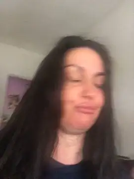 BELLAMORGANE1 online show from 10-03-25, 09:28