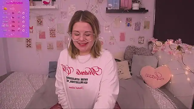 TessPleasure online show from 01-02-25, 05:57