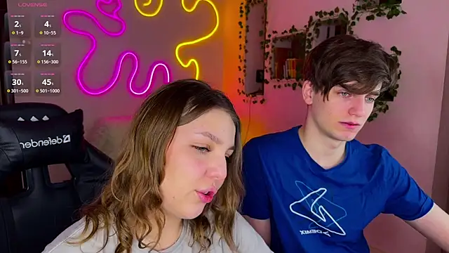 RobertAndLinela online show from 02-21-25, 07:54