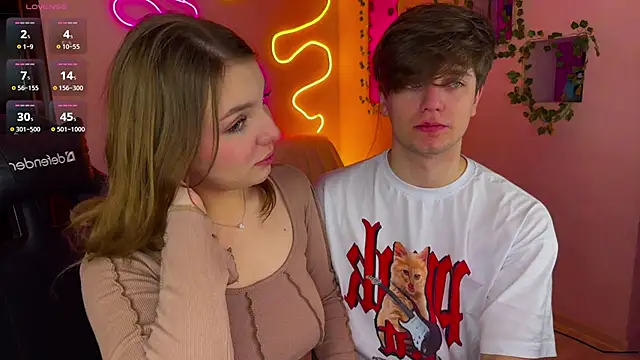 RobertAndLinela online show from 03-06-25, 03:13