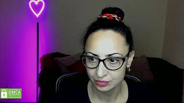 Arianasweety23 online show from 02-01-25, 06:19