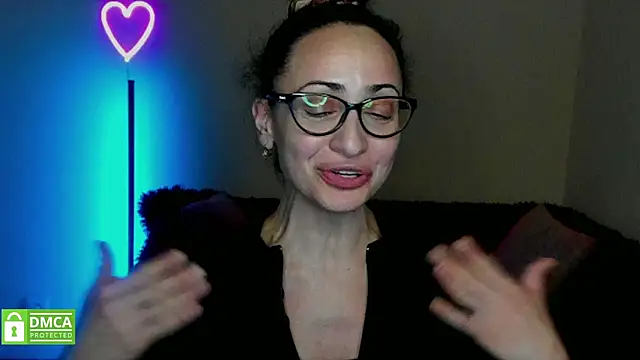 Arianasweety23 online show from 02-05-25, 05:30