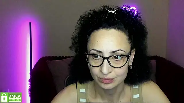 Arianasweety23 online show from 03-07-25, 06:22