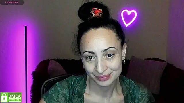 Arianasweety23 online show from 03-12-25, 05:57