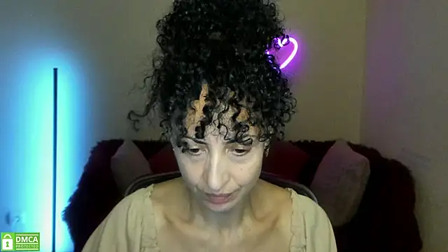 Arianasweety23 online show from 09-14-25, 05:23