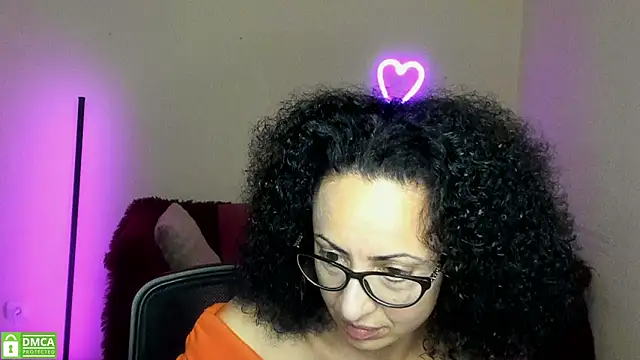 Arianasweety23 online show from 09-21-25, 05:25