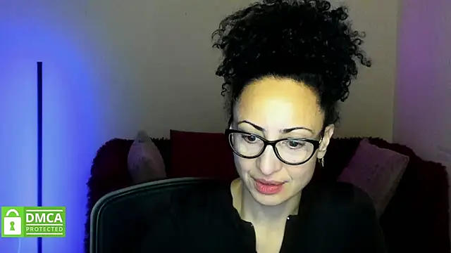 Arianasweety23 online show from 10-01-25, 11:27