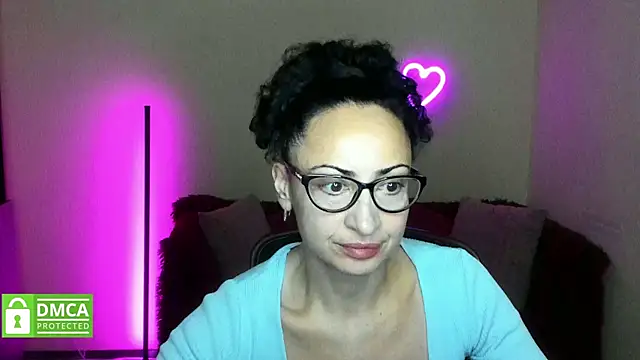 Arianasweety23 online show from 11-03-25, 06:53