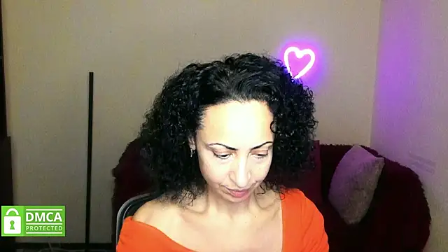 Arianasweety23 online show from 12-02-25, 06:25