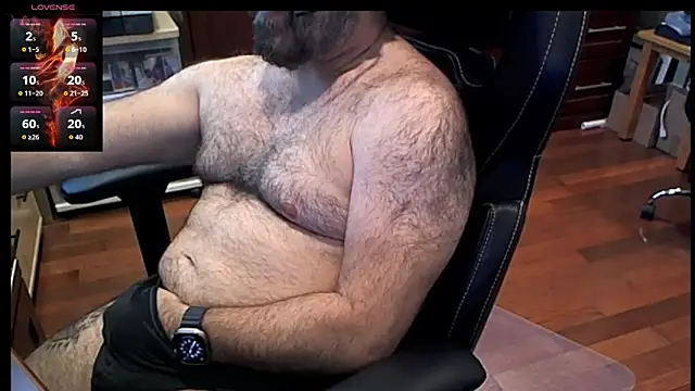 Snapshot of geronimo_431 chatting on 05-26-26, 04:36 geronimo 431 online show from 05-26-26, 04:36