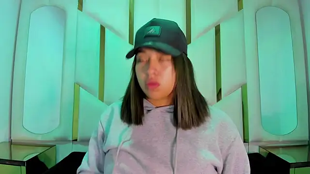 IsabellRodriguez18 online show from 04-13-26, 03:45