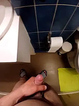 rominoucoquin online show from 04-27-26, 08:40