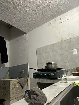 MikeAndJessy online show from 12-27-24, 01:11