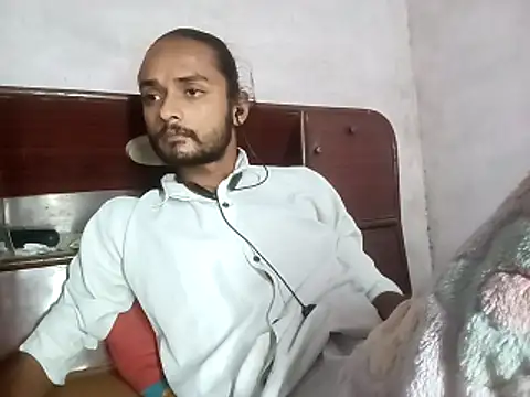 Snapshot of IamRentedBoybfriend chatting on 11-14-25, 09:02 IamRentedBoybfriend online show from 11-14-25, 09:02