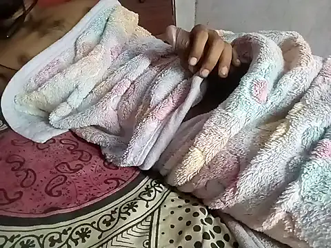 Snapshot of IamRentedBoybfriend chatting on 11-15-25, 10:59 IamRentedBoybfriend online show from 11-15-25, 10:59