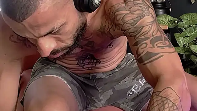 callme douglas online show from 03-23-26, 02:32