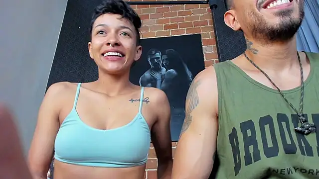 Snapshot of AntonAndSofii chatting on 02-06-25, 05:25 AntonAndSofii online show from 02-06-25, 05:25