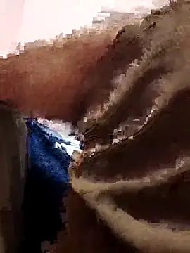 Snapshot of playboyz77 chatting on 12-28-24, 07:44 playboyz77 online show from 12-28-24, 07:44