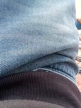 Snapshot of playboyz77 chatting on 12-30-24, 09:37 playboyz77 online show from 12-30-24, 09:37