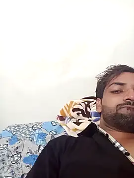 Snapshot of playboyz77 chatting on 01-03-25, 03:38 playboyz77 online show from 01-03-25, 03:38