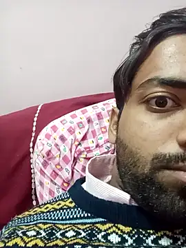 Snapshot of playboyz77 chatting on 01-03-25, 01:36 playboyz77 online show from 01-03-25, 01:36