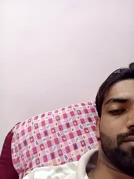 Snapshot of playboyz77 chatting on 01-06-25, 07:52 playboyz77 online show from 01-06-25, 07:52