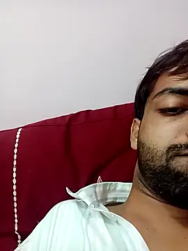 Snapshot of playboyz77 chatting on 01-08-25, 03:40 playboyz77 online show from 01-08-25, 03:40