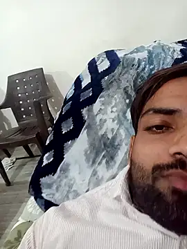 Snapshot of playboyz77 chatting on 01-08-25, 02:35 playboyz77 online show from 01-08-25, 02:35