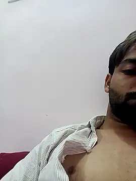 Snapshot of playboyz77 chatting on 01-09-25, 03:04 playboyz77 online show from 01-09-25, 03:04