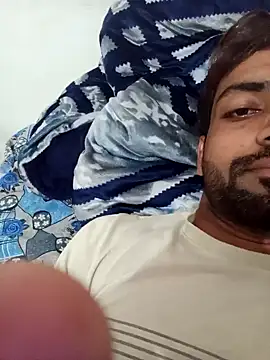 Snapshot of playboyz77 chatting on 01-27-25, 02:35 playboyz77 online show from 01-27-25, 02:35