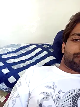 Snapshot of playboyz77 chatting on 03-06-25, 06:19 playboyz77 online show from 03-06-25, 06:19