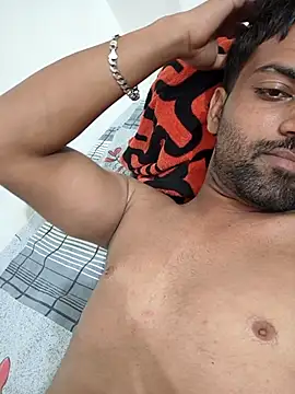 Snapshot of playboyz77 chatting on 09-20-25, 04:19 playboyz77 online show from 09-20-25, 04:19