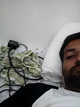 Snapshot of playboyz77 chatting on 09-26-25, 08:07 playboyz77 online show from 09-26-25, 08:07