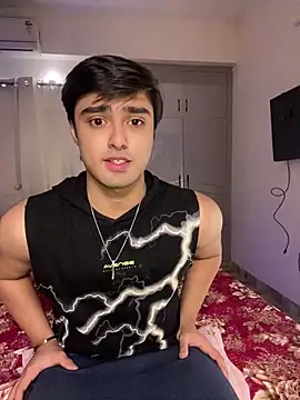 sunny49477 online show from 11-08-25, 01:50