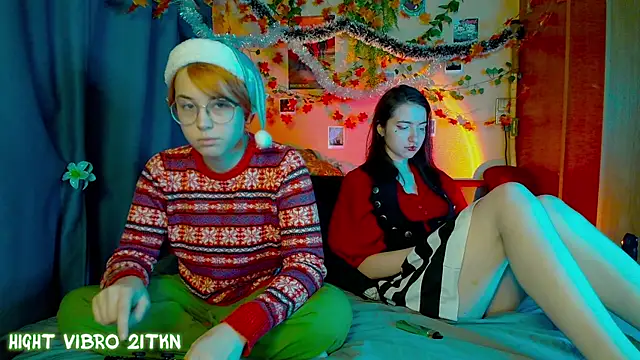 TrickyKitsune online show from 12-18-25, 01:39