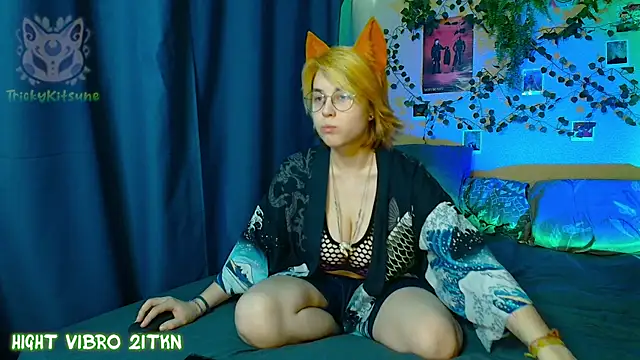 Snapshot of TrickyKitsune chatting on 05-28-26, 11:51 TrickyKitsune online show from 05-28-26, 11:51