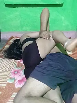 Coupleshow47 online show from 05-07-26, 10:48