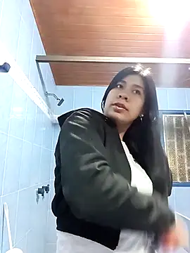 Pamelamilkk 1007 online show from 11-16-25, 01:11