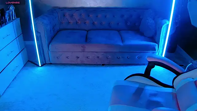 Snapshot of evanew_ chatting on 11-08-25, 06:40 evanew online show from 11-08-25, 06:40