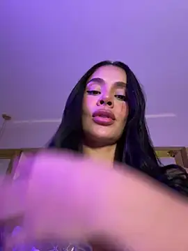 Karol Towers online show from 03-11-25, 09:48