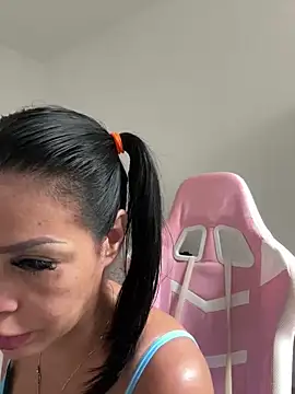 KarolRubi1 online show from 03-08-25, 05:33