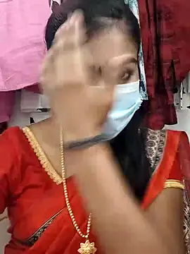 Snapshot of meena_27 chatting on 02-02-25, 04:11 meena 27 online show from 02-02-25, 04:11