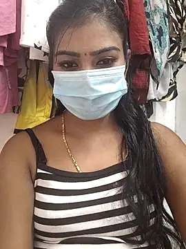 Snapshot of meena_27 chatting on 02-13-25, 10:12 meena 27 online show from 02-13-25, 10:12